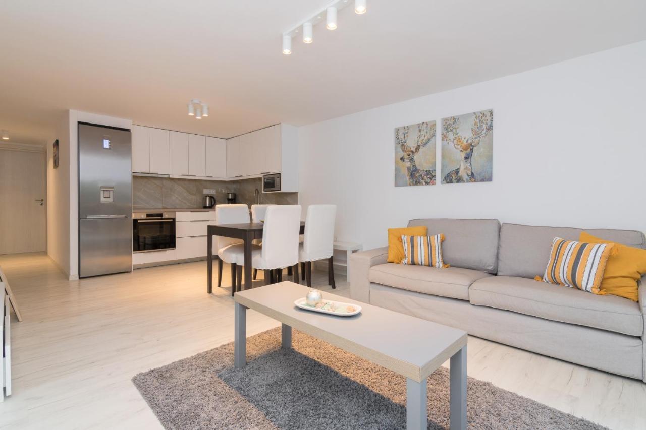 Apartment For 3 Ppl In Varkiza Exterior photo